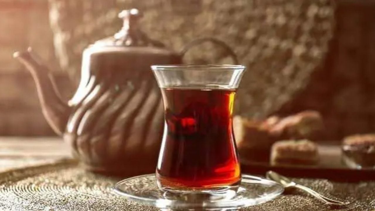Çay tiryakilerine iyi haber: Bilimsel olarak kanıtlandı!