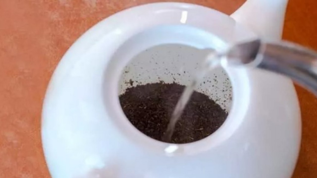 Foto - Çayı bu şekilde demleyenler dikkat: Kanserin ardındaki gerçek ortaya çıktı! 