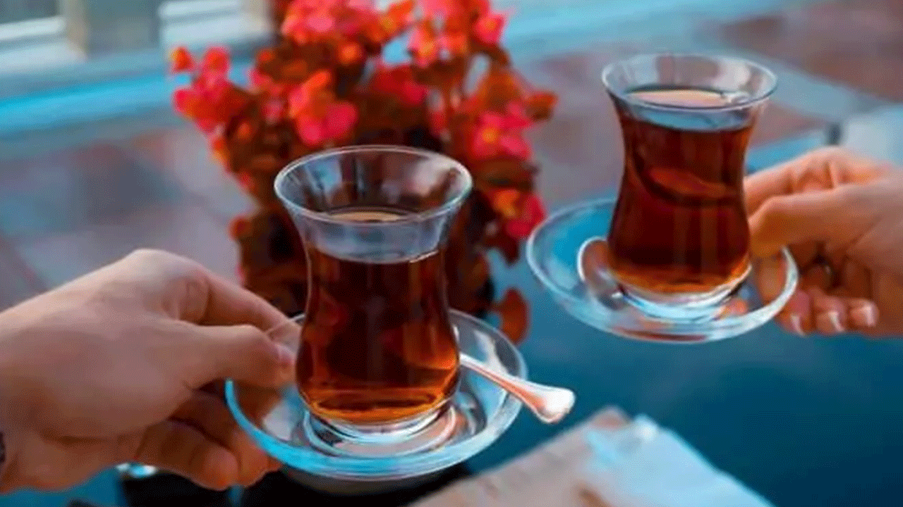 Foto - Çayı bu şekilde demleyenler dikkat: Meğer kanser yapıyormuş!