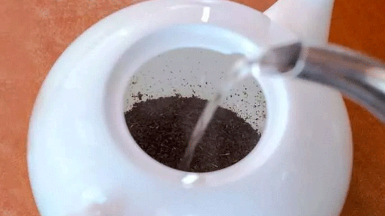 Foto - Çayı bu şekilde demleyenler dikkat: Meğer kanser yapıyormuş!