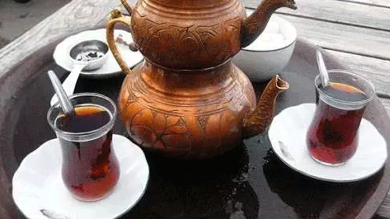 Foto - Çayı bu şekilde demleyenler dikkat: Meğer kanser yapıyormuş!