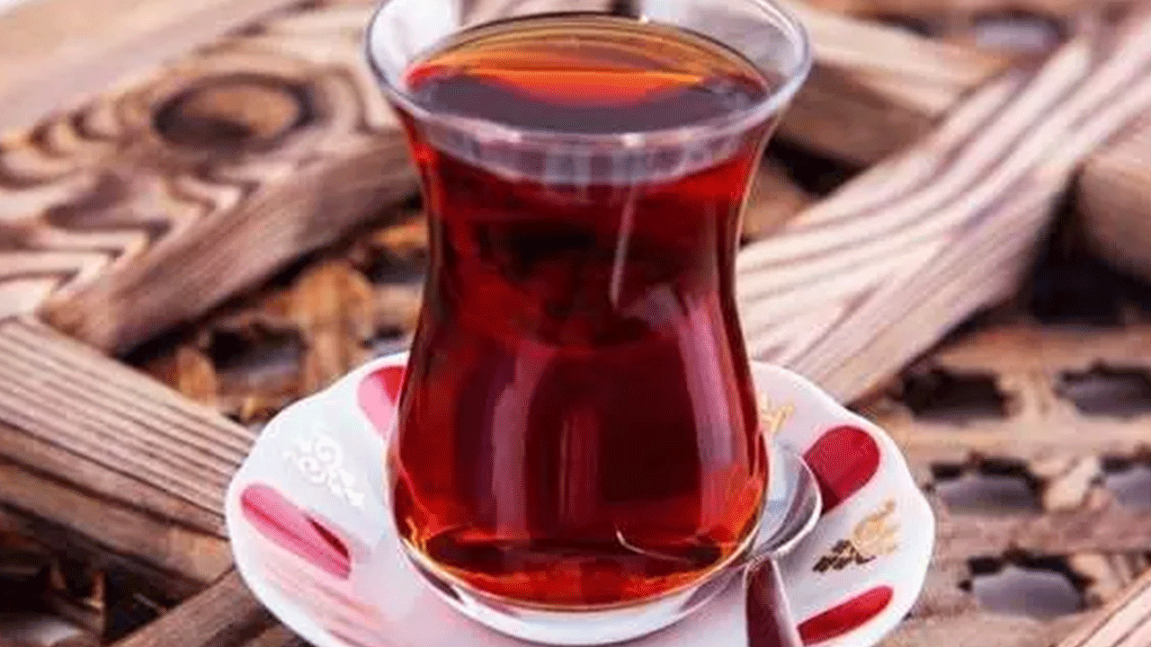 Foto - Çayı bu şekilde demleyenler dikkat: Meğer kanser yapıyormuş!
