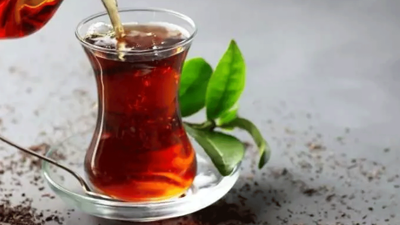 Foto - Çayı bu şekilde demleyenler dikkat: Meğer kanser yapıyormuş!