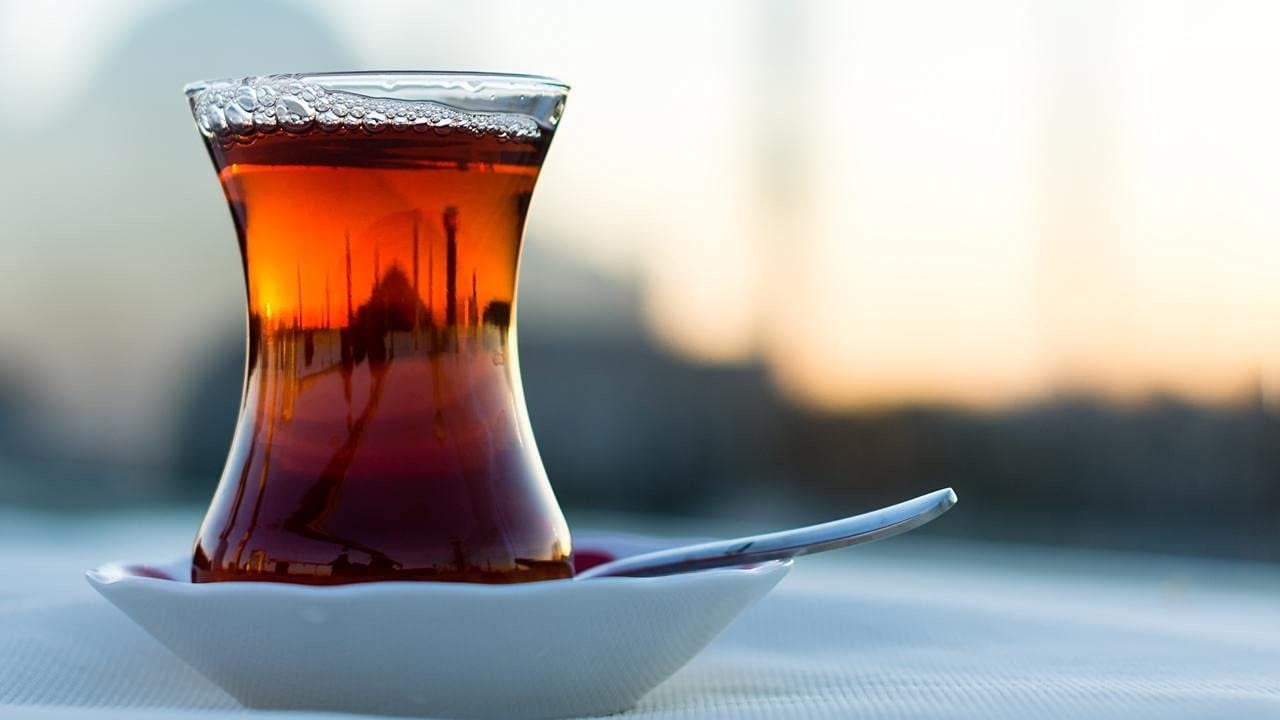 Foto - Çayı çok sıcak içenler dikkat!