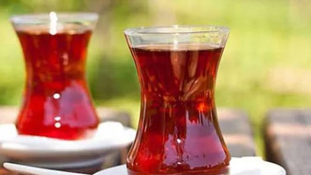 Foto - Çayı bu şekilde içenler dikkat: Kanser riskini artırıyor!