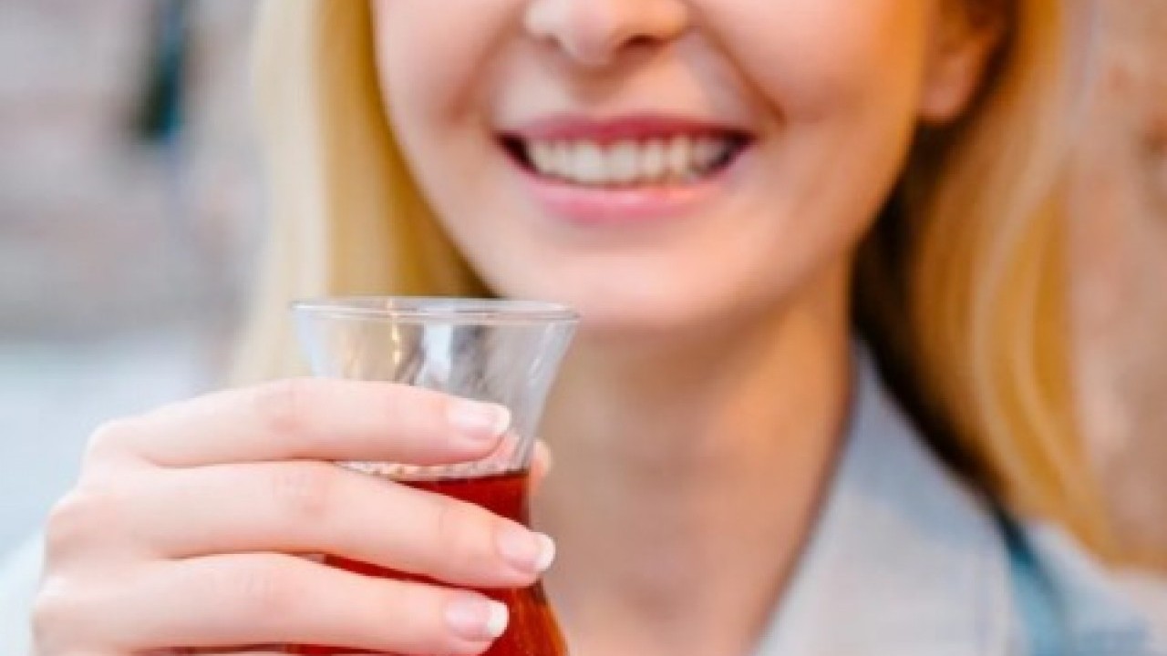 Foto - Çayı bu şekilde içenler dikkat: Kanser riskini artırıyor!