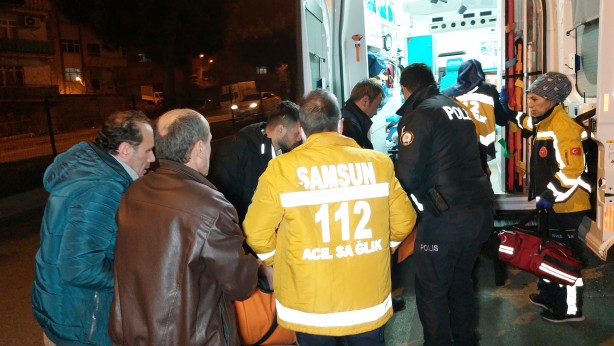 Foto - Cayır cayır yanan evde baygınlık geçirdi, imdadına arkadaşları yetişti