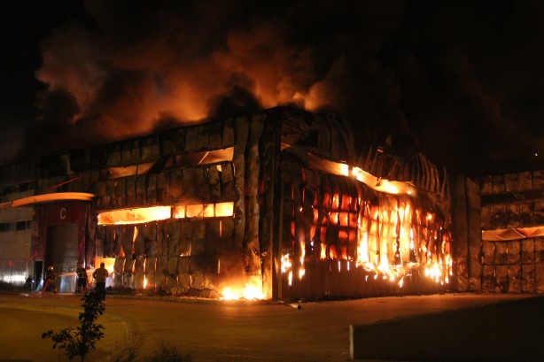 Foto - Cayır cayır yanmıştı! Kontrol altına alındı