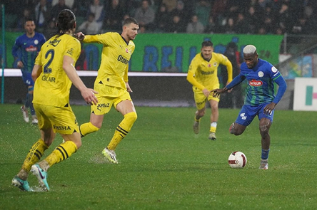 Foto - Çaykur Rizespor-Fenerbahçe maçı canlı anlatımı