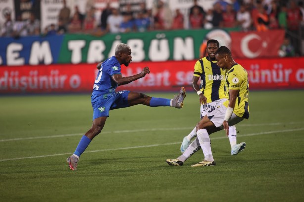 Foto - Çaykur Rizespor-Fenerbahçe maçı canlı anlatımı