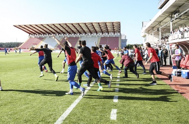 Foto - Çaykur Rizespor ve Ankaragücü Süper Lig'de 