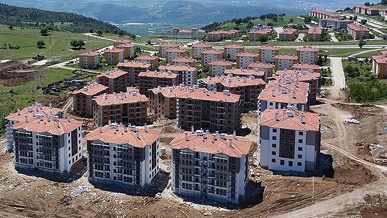 Foto - Cebinde 10 bin lirası olan başvuruyor! TOKİ yeni konut projesini Türkiye'ye duyurdu