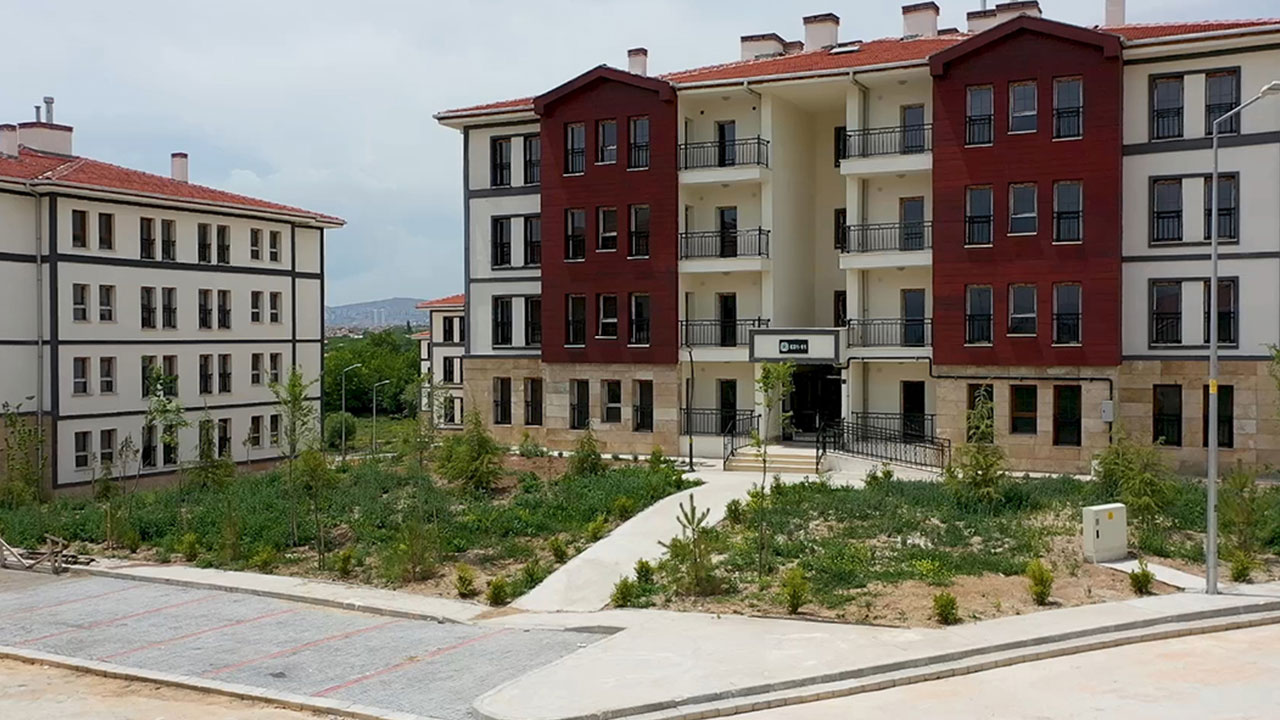 Foto - Cebinde 10 bin lirası olan başvuruyor! TOKİ yeni konut projesini Türkiye'ye duyurdu