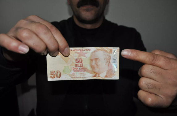 Foto - Cebinde 50 lira olanlar dikkat! Zengin olabilirsiniz, hemen kontrol edin