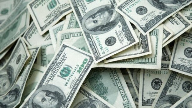 Foto - Cebinde, bankada dolar tutanlar dikkat! Ziraat Bankası'nın eski yetkilisi açıkladı: Dolar o rakamı görecek