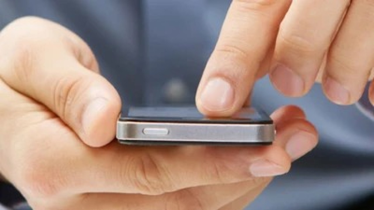 Foto - Cebinizdeki casus!