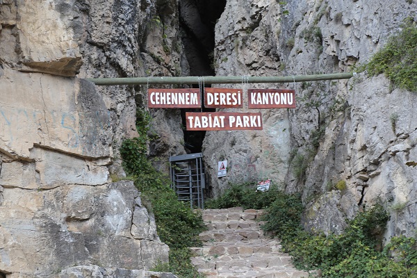 Foto - Cehenneme turnike konuldu! 