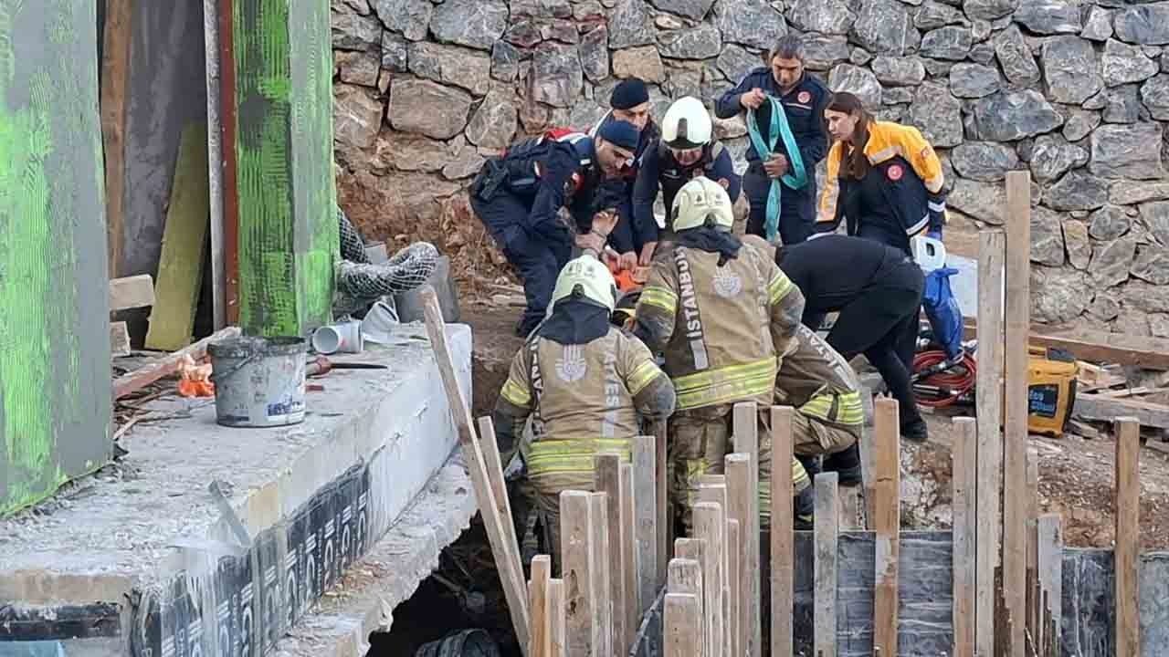 Çekmeköy'de inşaatta göçük: Toprak altında kalan işçi kurtarıldı