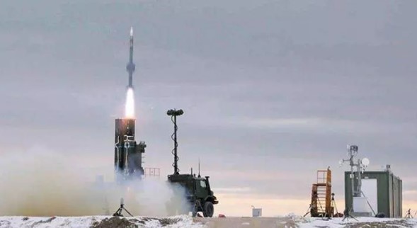 Foto - Çelik kubbe Yunanistan’ı salladı! Öve öve bitiremediler