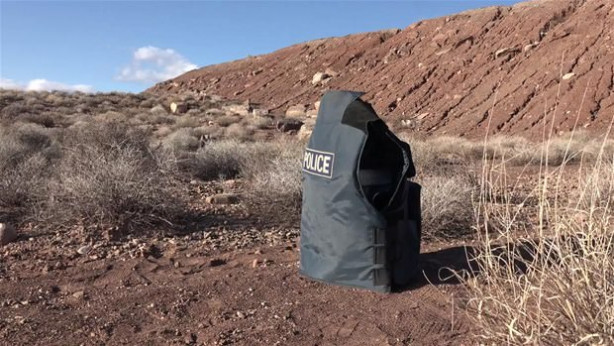 Foto - Çelik yeleğin içinde ne var? İşte cevabı!