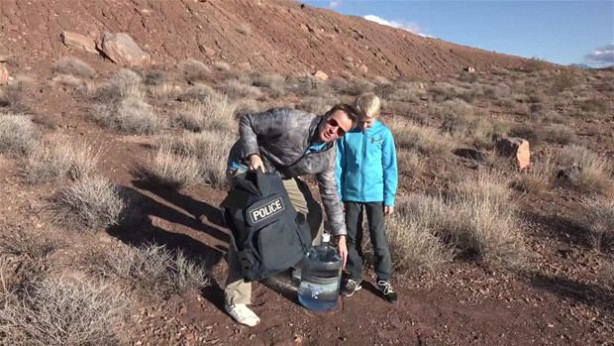 Foto - Çelik yeleğin içinde ne var? İşte cevabı!