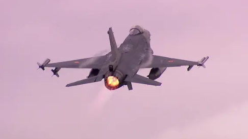 Foto - Deli saçması bahaneye sığındılar! Cem Küçük açıkladı: Amerikalılar bizim bu F-16 konusundaki teknik ekipte bir yetersizlik görüyor