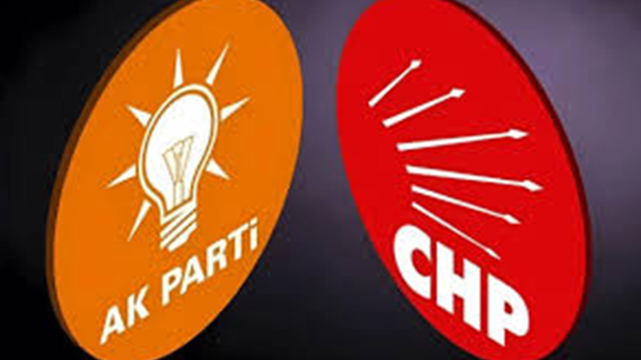 Foto - Cem Küçük AK Parti'ye yakın olup CHP'ye yanaşanları açıkladı: Erdoğan ihanete uğradığının farkında ve acele etmiyor