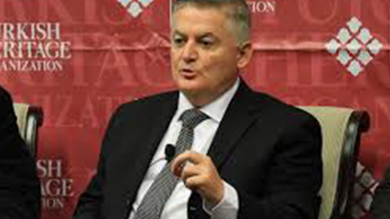 Foto - Cem Küçük 'beni ürkütüyor' diyerek her şeyi açıkladı: Durum çok kötü