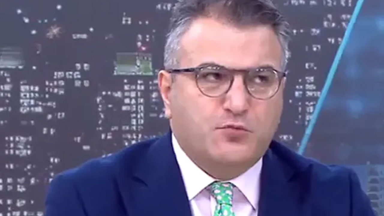 Foto - Cem Küçük 'bir yakınıyla konuştum' diyerek Yiğit Bulut'la ilgili kahreden haberi verdi