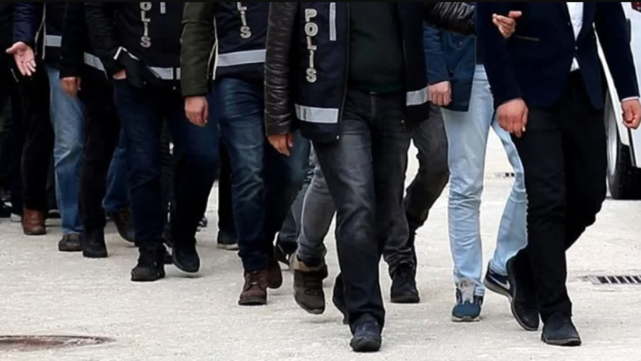 Foto - Cem Küçük 'bunu bana savcı söyledi diyecekler ama' diyerek yaşanacak büyük olayı açıkladı 