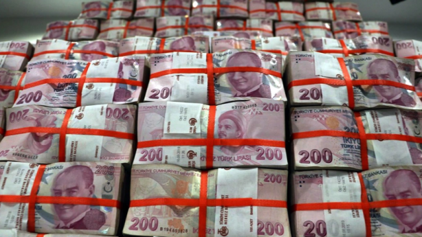 Foto - Cem Küçük, emekli maaşlarıyla ilgili öyle bir detayı paylaştı ki olursa gerçekten bayram olur! 30 bin lira...