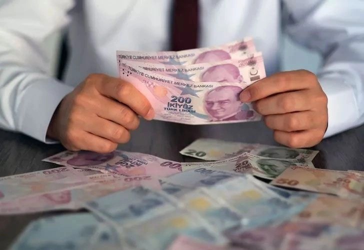 Foto - Cem Küçük EYT’de yeni iddiayı açıkladı: 5 bin günle emeklilik mümkün olabilir