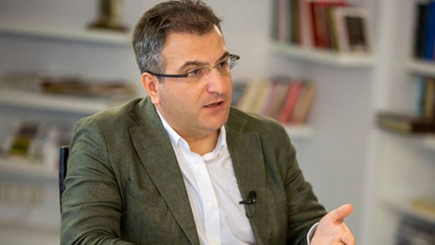 Foto - Cem Küçük "Geçenlerde birçok vatandaş beni uyardı" diyerek skandalı duyurdu: Lütfen yapmayın lütfen