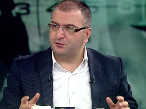 Foto - Cem Küçük "Geçenlerde birçok vatandaş beni uyardı" diyerek skandalı duyurdu: Lütfen yapmayın lütfen