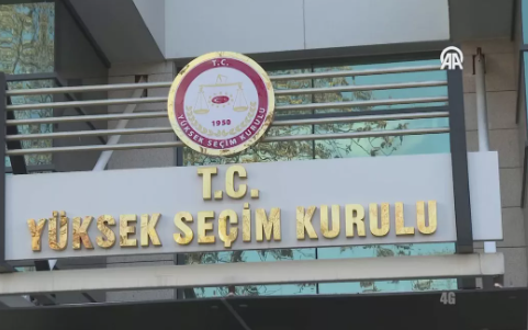 Foto - Cem Küçük 'Genel gidişat iyi değil' diyerek tepki gösterdi: Bu ayıptır