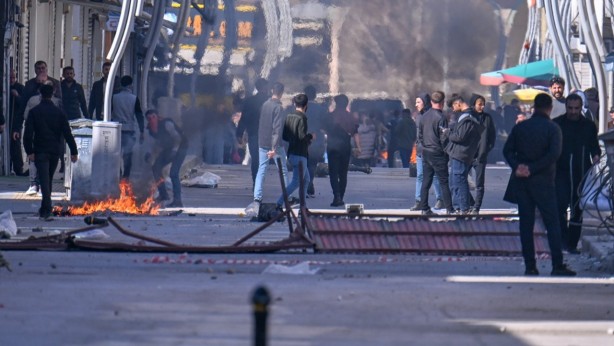 Foto - Cem Küçük 'Genel gidişat iyi değil' diyerek tepki gösterdi: Bu ayıptır