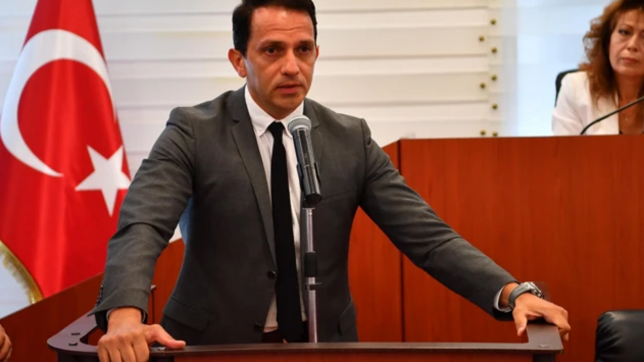 Foto - Cem Küçük, Mücahit Birinci'nin yaptığı büyük hatayı açıkladı: İstihbarat oltasına yenik düşünce...