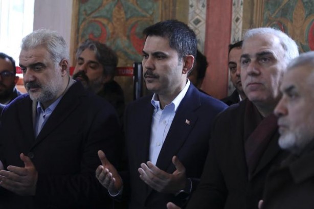 Foto - Cem Küçük, son İstanbul anketini paylaştı! AK Parti’yi bakın nereden vurdu: "Sokakta olumsuz karşılanıyor" 