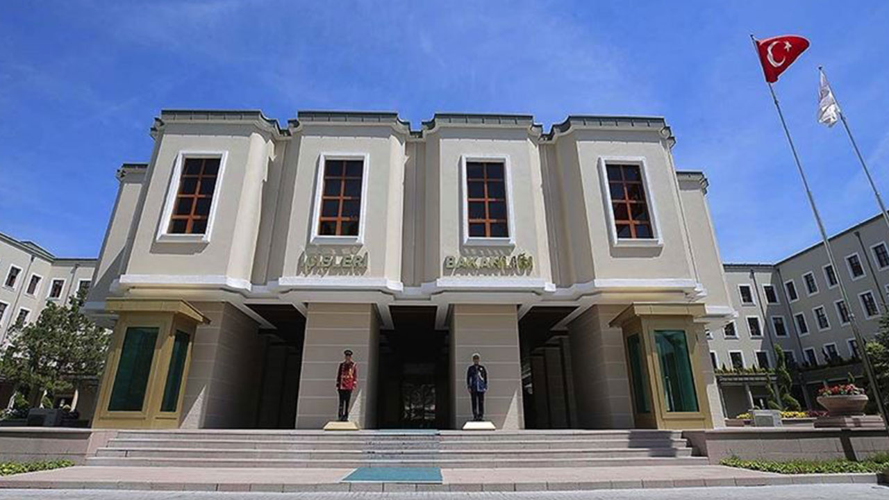 Foto - Cem Küçük, Tunceli Valisi Bülent Tekbıyıkoğlu ile ilgili sessizliğini bozdu: Korkuyor musunuz diye mesajlar alıyorum