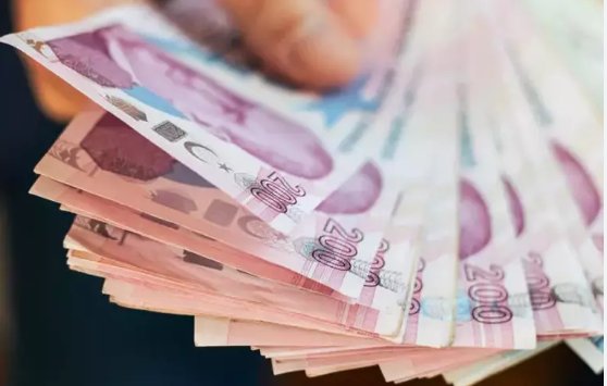 Foto - Cem Küçük yeni asgari ücreti Türkiye'ye resmen duyurdu: O rakamda anlaşıldı ama Erdoğan 1000 lira daha ekledi