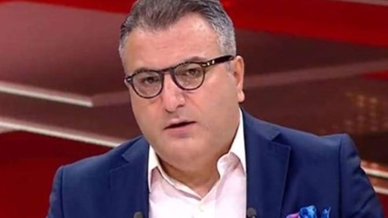 Foto - Cem Küçük yerden yere vurdu: Birinci gündem bu olmuyorsa kendilerini eleştirmeliler