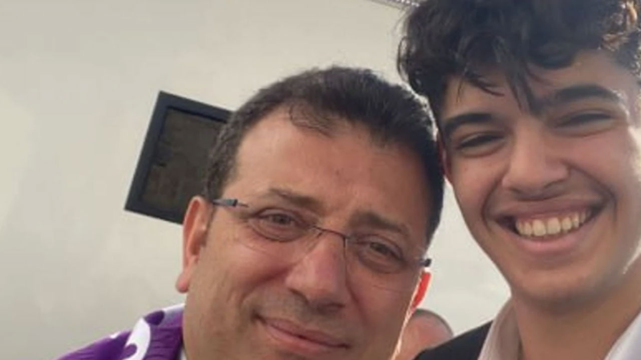 Foto - Cem Küçük'ten canlı yayında gündemi sarsacak çıkış: O ismin hesabına 1 milyon lira gönderildi