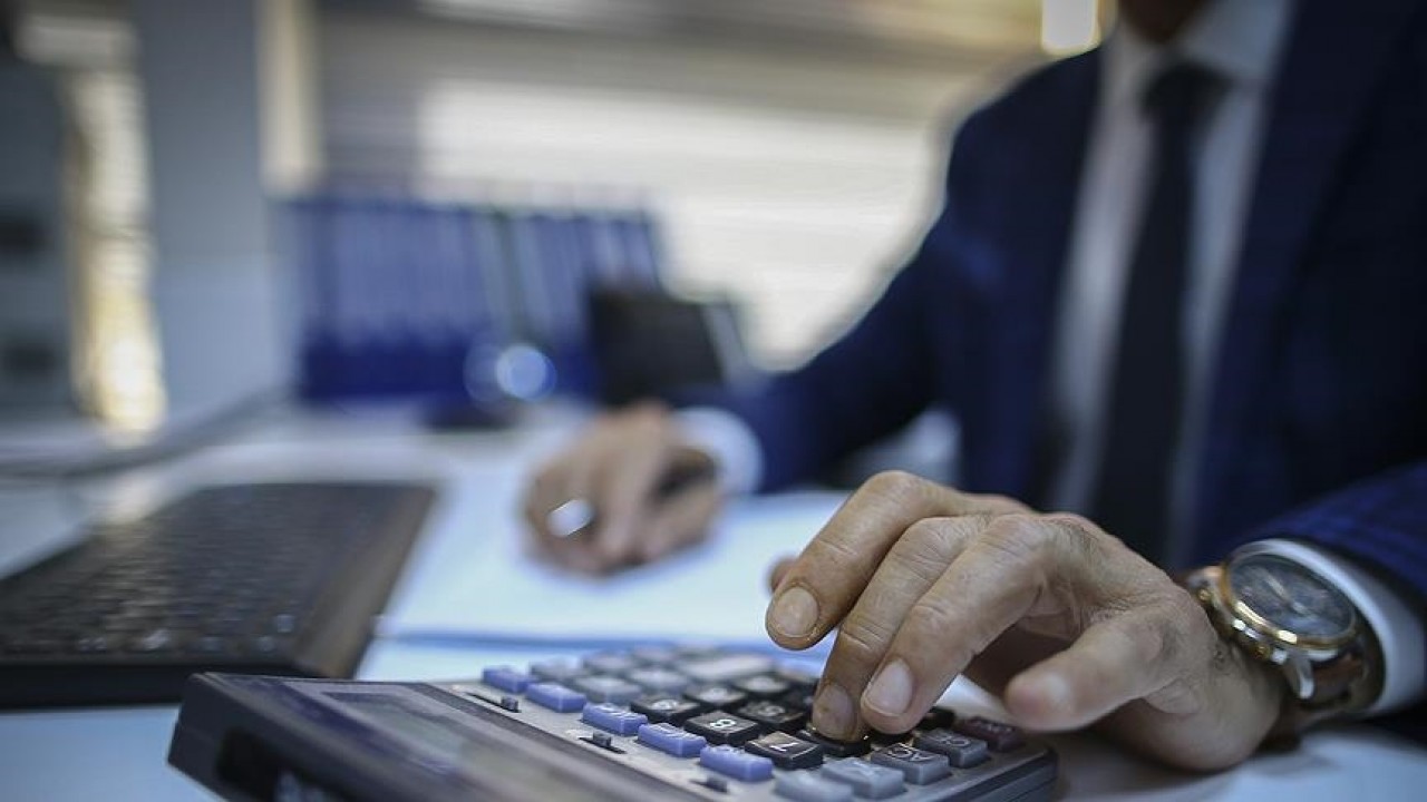 Foto - Cem Küçük'ten çok konuşulacak açıklama: Sayıları çok fazla, 2,5 milyona düşmeli