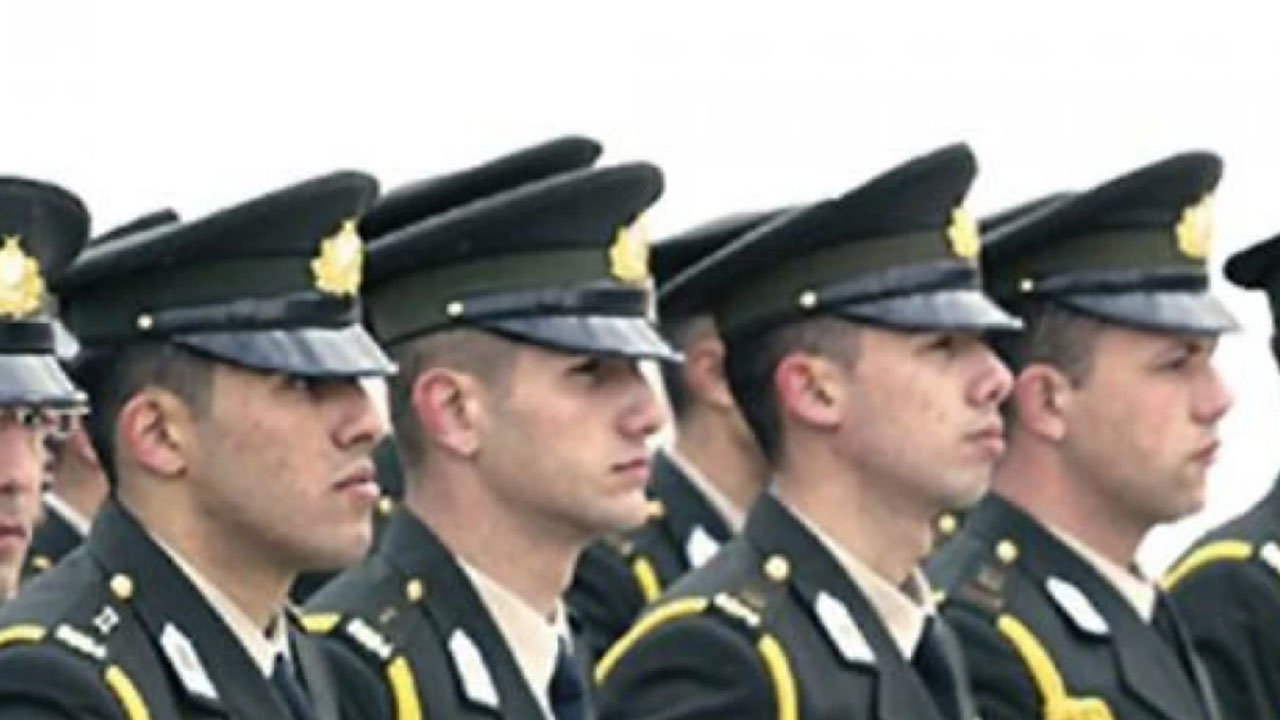 Foto - Cem Küçük'ten çok konuşulacak çıkış: Bu bir cunta girişimidir