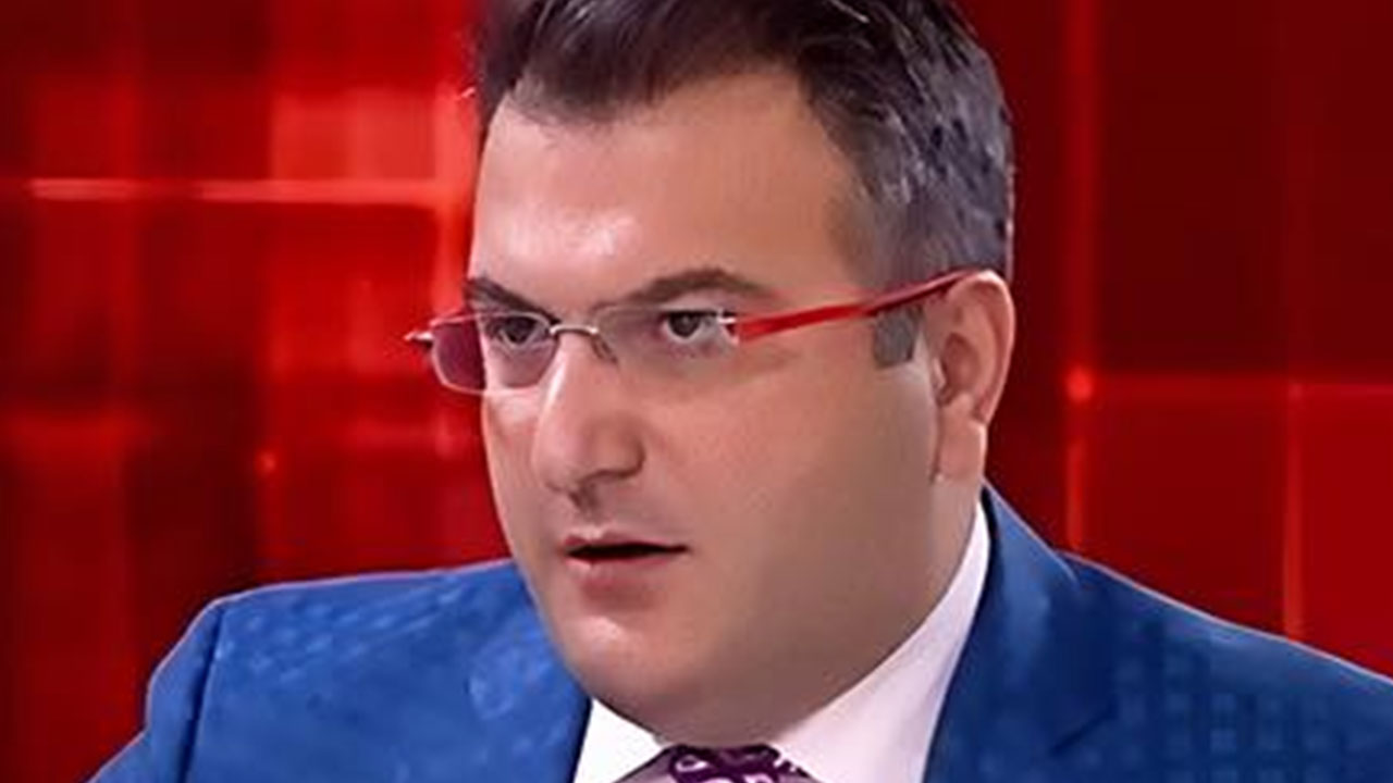 Cem Küçük'ten dikkat çeken çıkış: Mehmet Şimşek’in menzile yetişmesine az kaldı