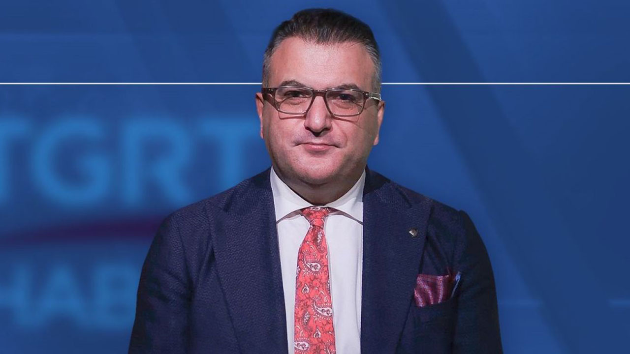 Foto - Cem Küçük'ten dikkat çeken çıkış: Mehmet Şimşek’in menzile yetişmesine az kaldı