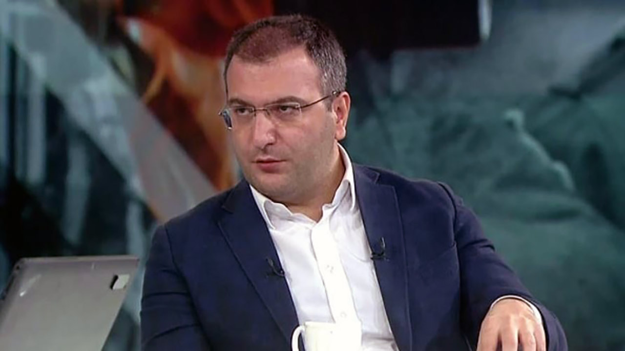 Foto - Cem Küçük'ten dikkat çeken çözüm süreci açıklaması