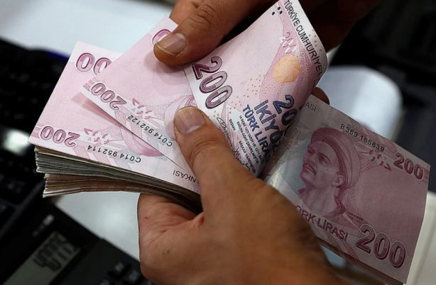 Foto - Cem Küçük canlı yayında açıkladı: Emekli maaşlarına o tarihte zam yapılacak