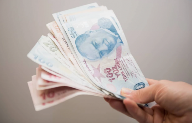 Foto - Cem Küçük canlı yayında açıkladı: Emekli maaşlarına o tarihte zam yapılacak