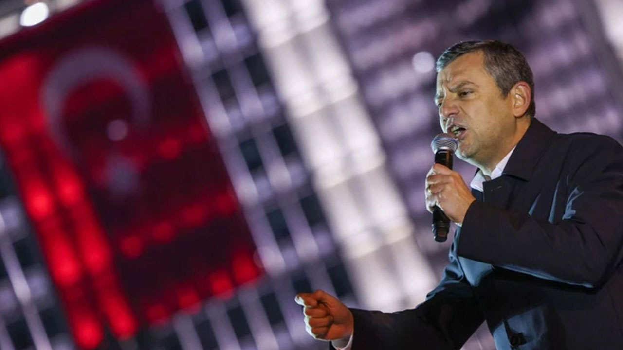 Foto - 'Ortalığı zorbalığa veriyorlar' diyen Cem Küçük'ten flaş Murat Ülker çıkışı